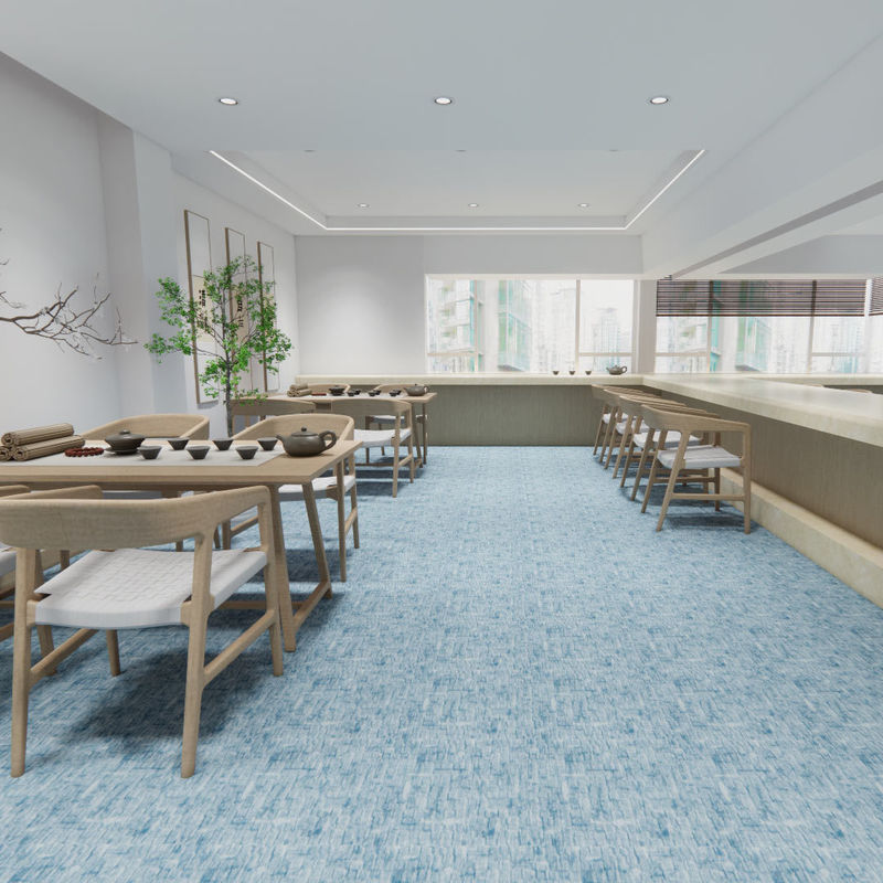 Διαφορετικά δάπεδα σκληρά ανθεκτικά στις γρατζουνιές και μαλακά υποπόδια για περιοχές υψηλής κυκλοφορίας