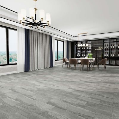 Ανθεκτικά πλακάκια από βινύλιο PVC για εμπορικούς χώρους κατάταξη 33/42